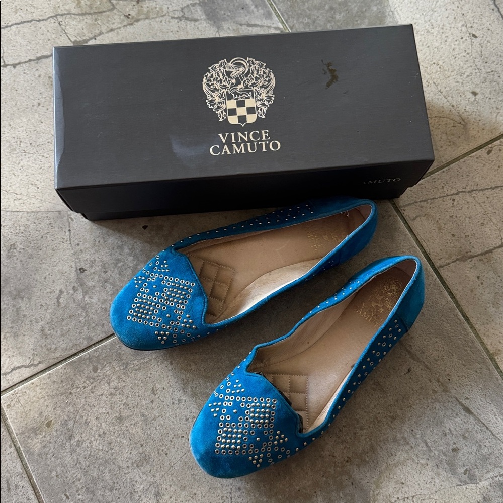 Vince Camuto Blue Flats